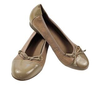 Hotter Trinity Ballet Flat sz 8 Women Cap Toe Shoes Classic Style Bow shiny